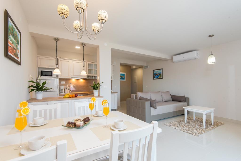 Stella Apartment